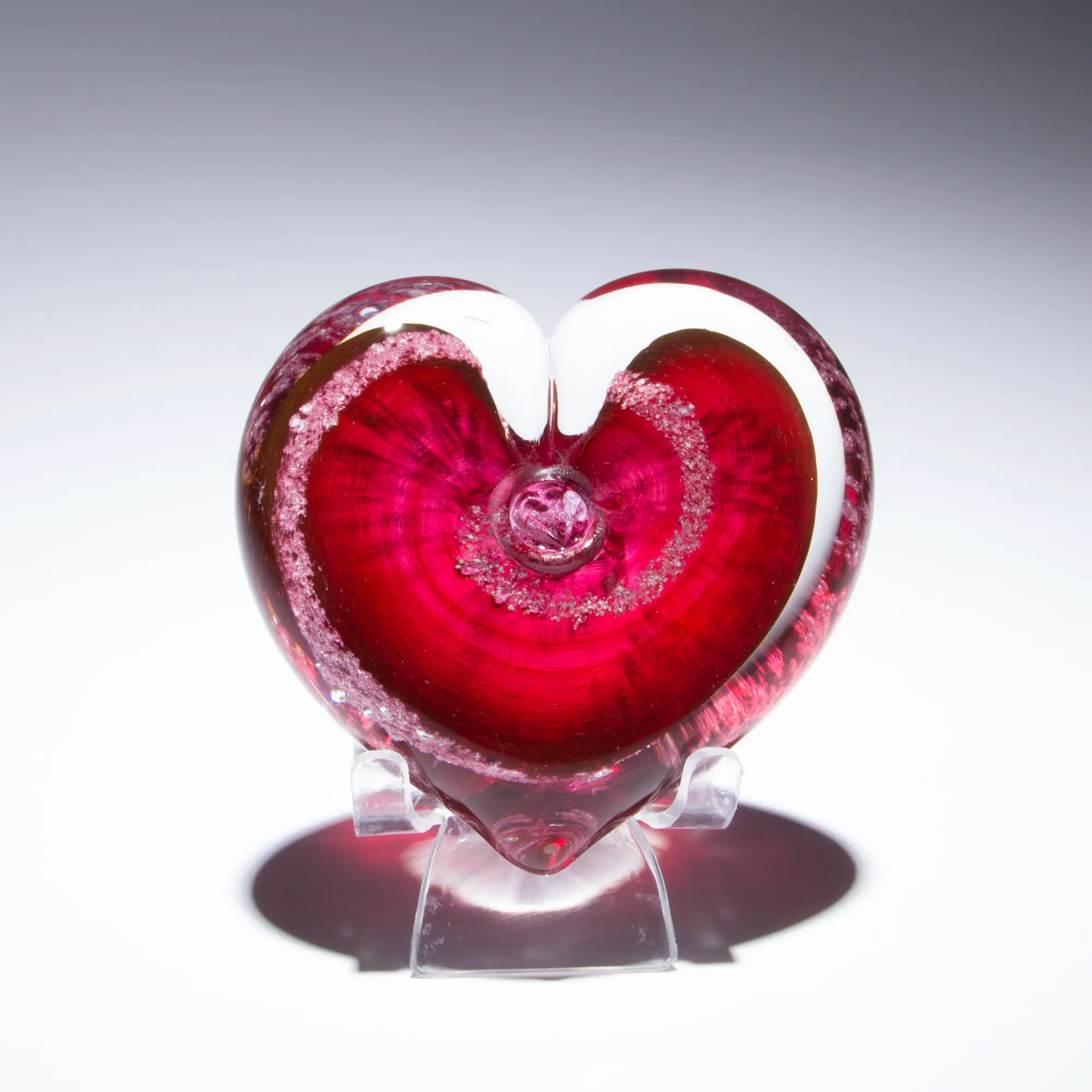 GLASS HEART WITH CREMAINS - STANDING