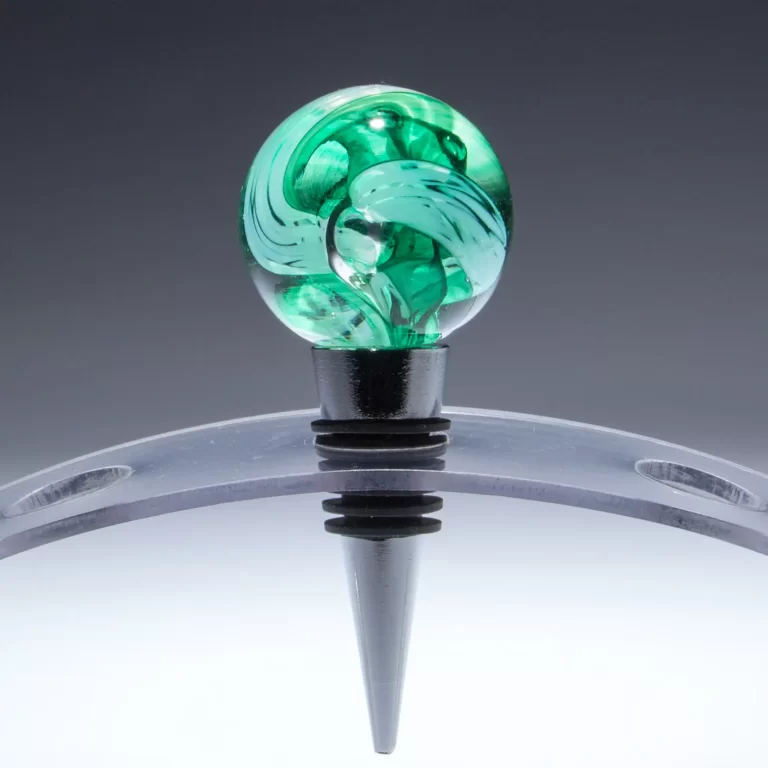 Emerald Circle of Life Wine Stopper